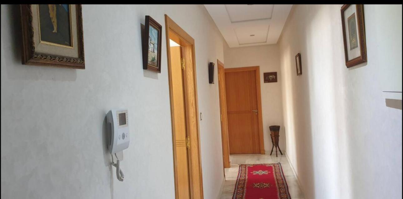 Superbe 2 Devant Tgv Apartment Tangier